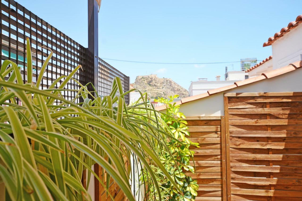 Atico Con Terraza En El Centro De Alicante Apartment Bagian luar foto